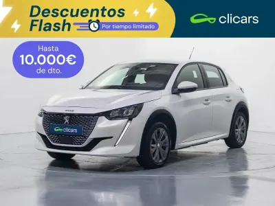 Usado Peugeot e-208 Allure 100 kW (136 CV) 2020 Blanco Utilitario