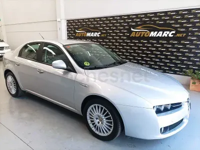 Usado Alfa Romeo 159 Distinctive 150 CV (110 kW) 2008 Gris / plata Berlina