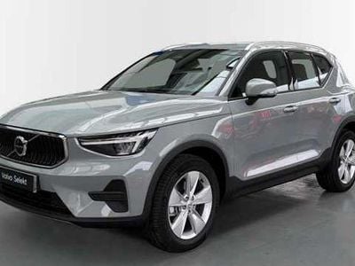 Nuevo Volvo XC40 Core 2025 Gris SUV