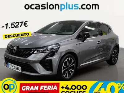 Usado Renault Clio Techno 91 CV (66 kW) 2025 Plateado Utilitario