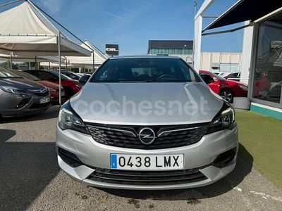 Usado Opel Astra GS Line 110 CV (80 kW) 2021 Gris / plata Berlina