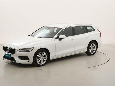 Usado Volvo V60 Momentum 197 CV (144 kW) 2021 Familiar