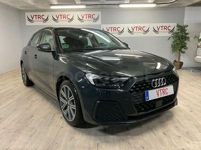 Usado Audi A1 Sportback 116 CV (85 kW) 2019 Gris / plata Utilitario