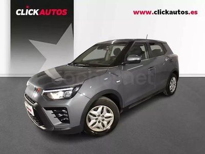 Usado Ssangyong (KGM) Tivoli 135 CV (99 kW) 2024 Gris / plata SUV