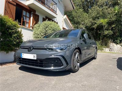 Usado VW Golf VIII R-line 150 CV (110 kW) 2021 Gris / plata Familiar