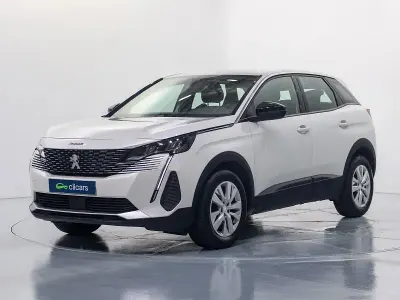 Usado Peugeot 3008 Active 130 CV (95 kW) 2023 SUV