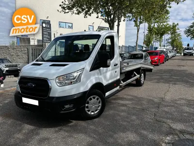Usado Ford Transit Trend 130 CV (95 kW) 2021 Blanco Berlina