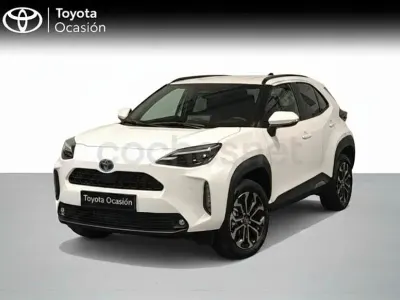 Usado Toyota Yaris Cross Active 130 CV (95 kW) 2025 Blanco SUV