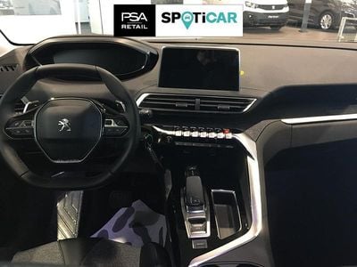 Usado Peugeot 5008 Allure 130 CV (95 kW) 2020 Blanco SUV