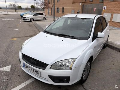 Blanco Usado 2007 Ford Focus Ambiente Berlina | 3500 € (Un poco caro)