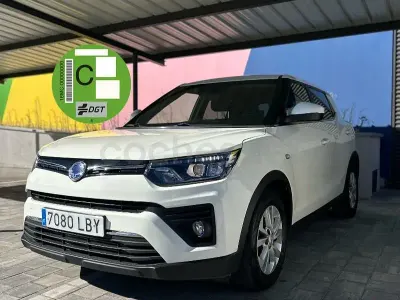 Usado SsangYong Tivoli 163 CV (119 kW) 2019 Blanco SUV