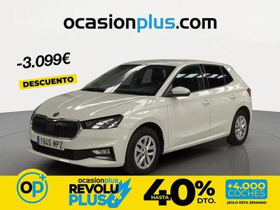 Usado Skoda Fabia Selection 95 CV (69 kW) 2024 Blanco Utilitario