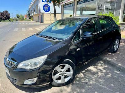 usado Opel Astra 1.7 CDTI 110CV 5p. Cosmo