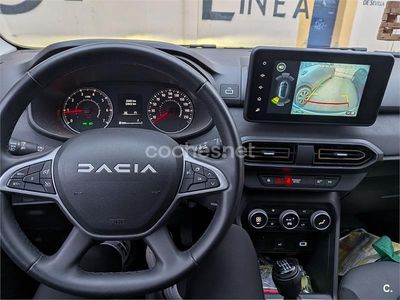 Usado Dacia Jogger Extreme 100 CV (73 kW) 2023 Blanco Monovolumen