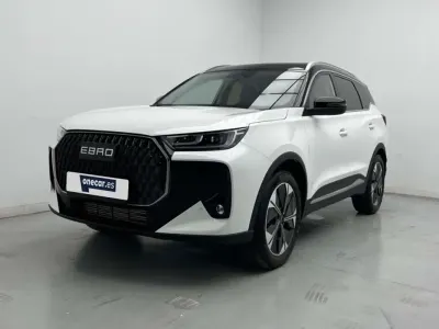 Usado Ebro s700 Luxury 147 CV (108 kW) 2025 Blanco SUV