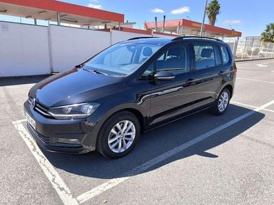 Negro Usado 2018 VW Touran Business Monovolumen | 15.900 € (Precio justo)