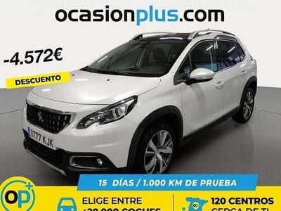 Usado Peugeot 2008 Allure 120 CV (88 kW) 2018 Blanco SUV