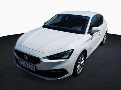 Usado Seat Leon Style 116 CV (85 kW) 2021 Blanco Utilitario