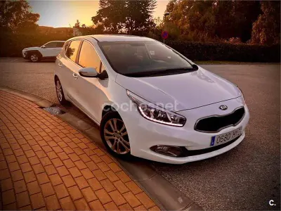 Usado Kia Ceed GT 90 CV (66 kW) 2014 Blanco Berlina