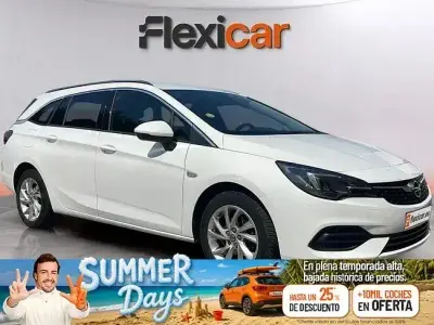 Usado Opel Astra Elegance 122 CV (89 kW) 2019 Blanco Berlina