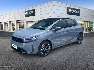 Usado Opel Corsa 100 CV (73 kW) 2026 Gris Utilitario