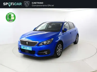 Usado Peugeot 308 Allure 110 CV (80 kW) 2021 Azul Utilitario