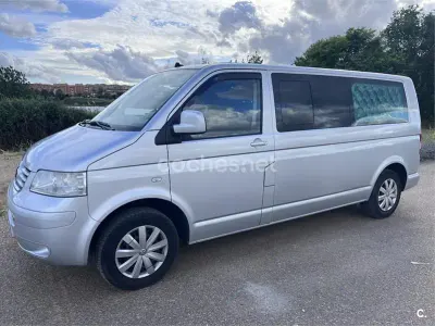 Usado VW Caravelle Comfortline 130 CV (95 kW) 2008 Gris / plata Van