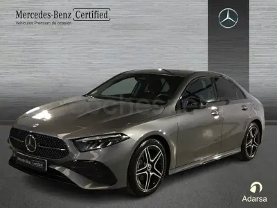 Usado Mercedes A200 150 CV (110 kW) 2025 Gris montana Berlina
