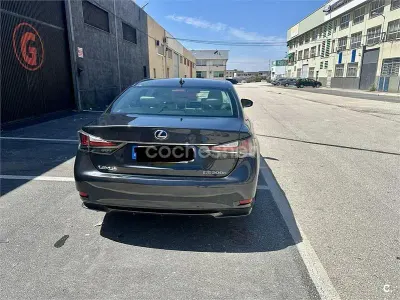 Usado Lexus GS300h Executive Line 223 CV (164 kW) 2018 Azul Berlina