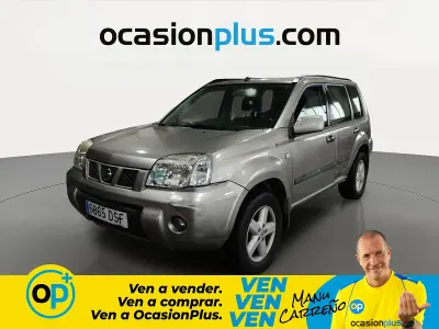 Usado Nissan X-Trail XE 136 CV (100 kW) 2005 Gris SUV