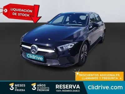 Usado Mercedes CLA180 116 CV (85 kW) 2021 Negro Berlina
