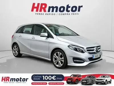 Usado Mercedes B180 109 CV (80 kW) 2016 Gris / plata Utilitario