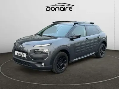 Usado Citroën C4 Cactus Feel 82 CV (60 kW) 2015 Gris Utilitario