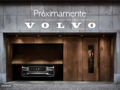 Usado Volvo XC90 R-Design 235 CV (172 kW) 2021 Plateado SUV