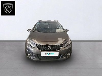 Usado Peugeot 2008 Signature Sky 100 CV (73 kW) 2019 Gris SUV