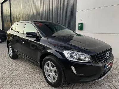 Usado Volvo XC60 Kinetic 150 CV (110 kW) 2016 Negro SUV