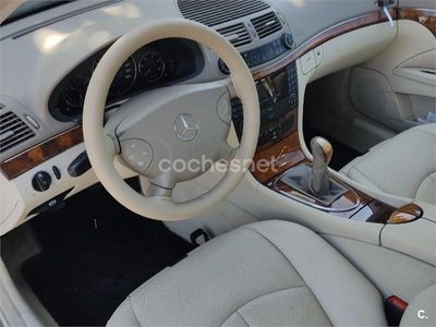 Mercedes E220
