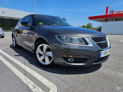 Usado Saab 9-5 Vector 160 CV (117 kW) 2011 Marrón Berlina