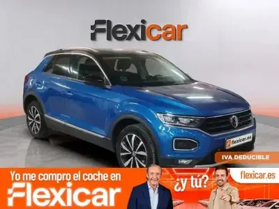 Usado VW T-Roc Advance 115 CV (84 kW) 2021 Azul SUV