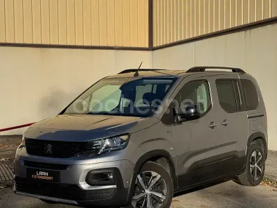Begagnad Peugeot Rifter GT-line 130 HK (95 kW) 2020 Blå Minibuss