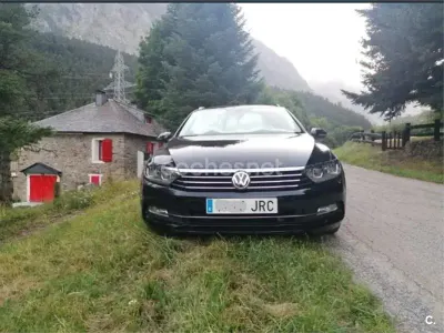 Usado VW Passat Advance 150 CV (110 kW) 2016 Negro Familiar