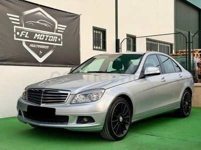 Usado Mercedes C220 Avantgarde 170 CV (125 kW) 2008 Gris / plata Berlina
