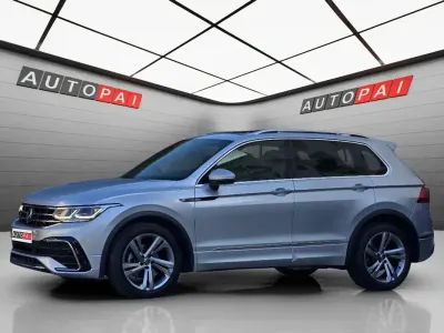 Usado VW Tiguan R-line 150 CV (110 kW) 2022 Plateado SUV
