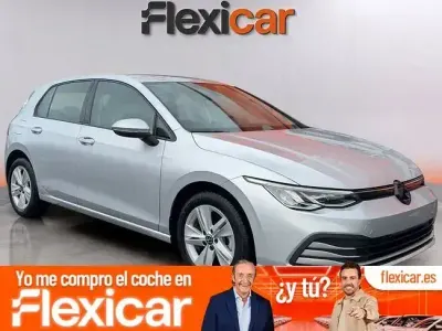Usado VW Golf VIII 110 CV (80 kW) 2022 Gris Berlina