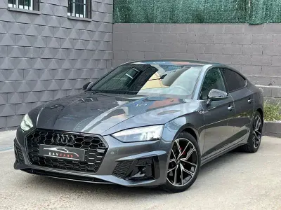 Usado Audi A5 Sportback S-Line 150 CV (110 kW) 2021 Gris / plata Utilitario