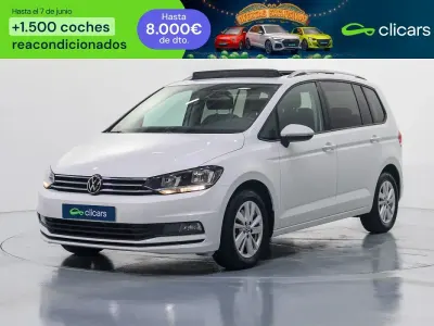 Usado VW Touran Advance 150 CV (110 kW) 2021 Blanco Monovolumen