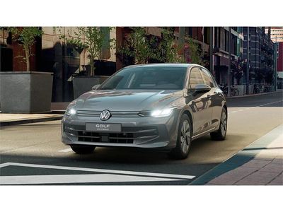 Gris delfin Nuevo 2025 VW Golf VIII Match Berlina | 38.246 € (Precio justo)