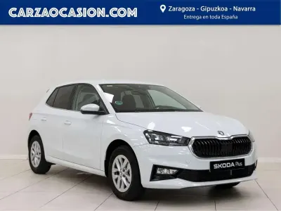 Usado Skoda Fabia Selection 116 CV (85 kW) 2025 Blanco Utilitario