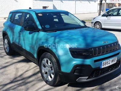 Usado Jeep Avenger Altitude 100 CV (73 kW) 2024 Azul SUV