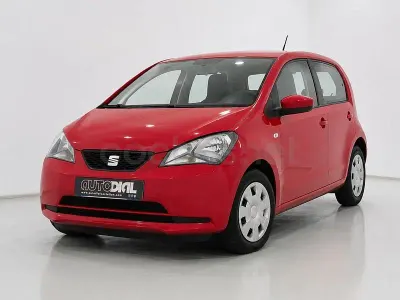 Usado Seat Mii Style 60 CV (44 kW) 2015 Rojo Utilitario